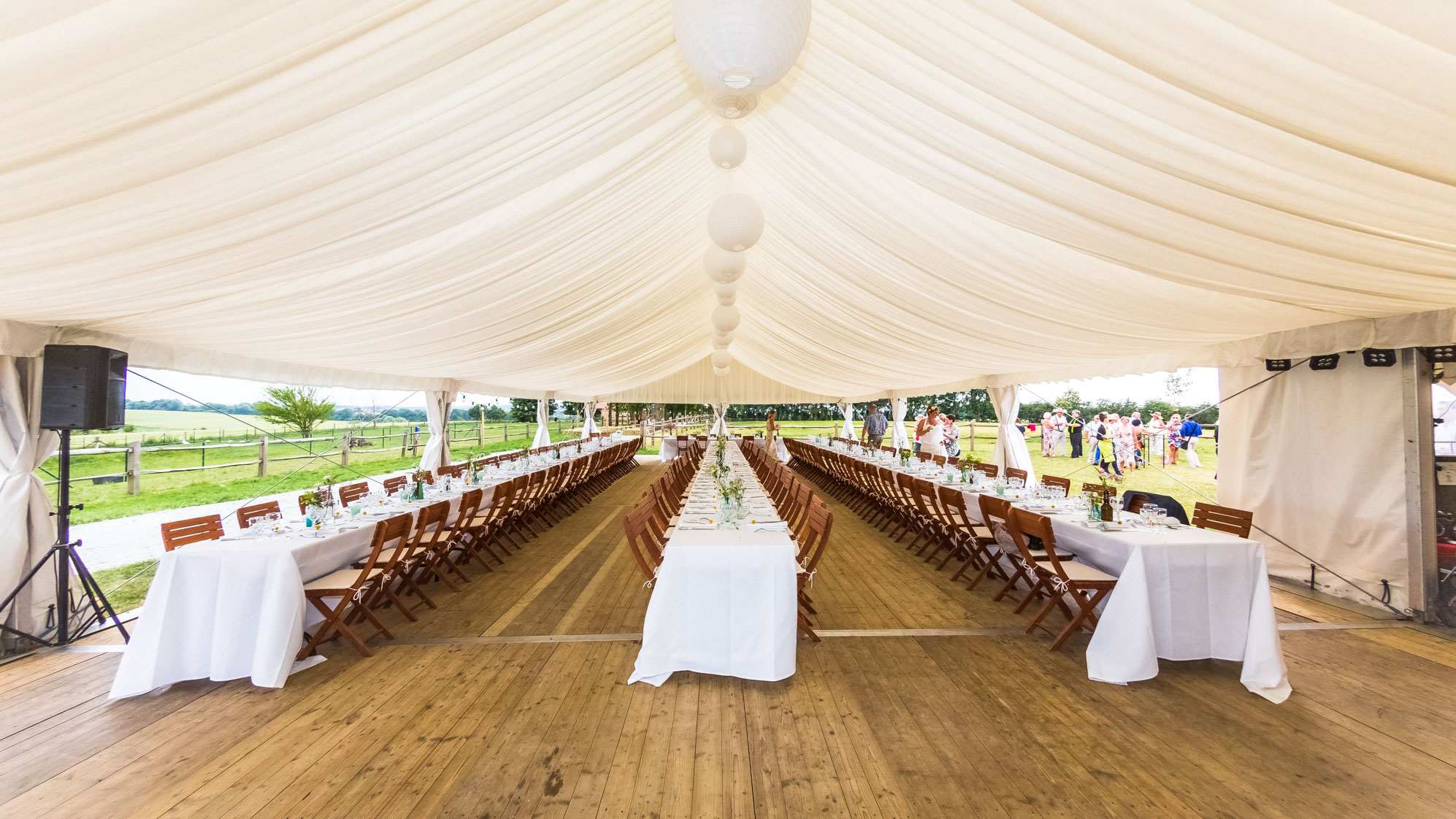 evenement chapitaux tables.jpg