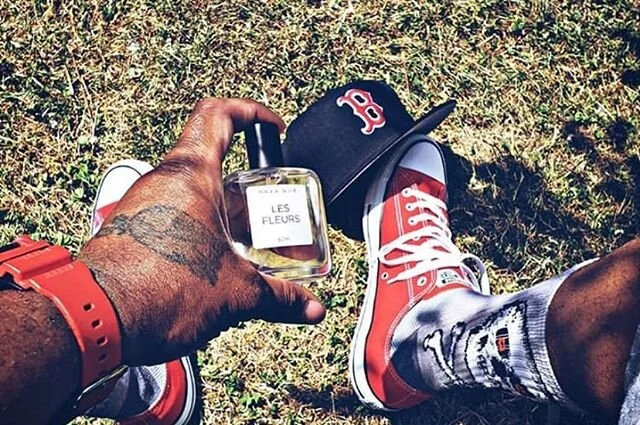 If you think that Les Fleurs is not for you, think again, you might surprise yourself. Thank you @hoodscentz for the photo. ⚾️🌺#notyouraveragefloral