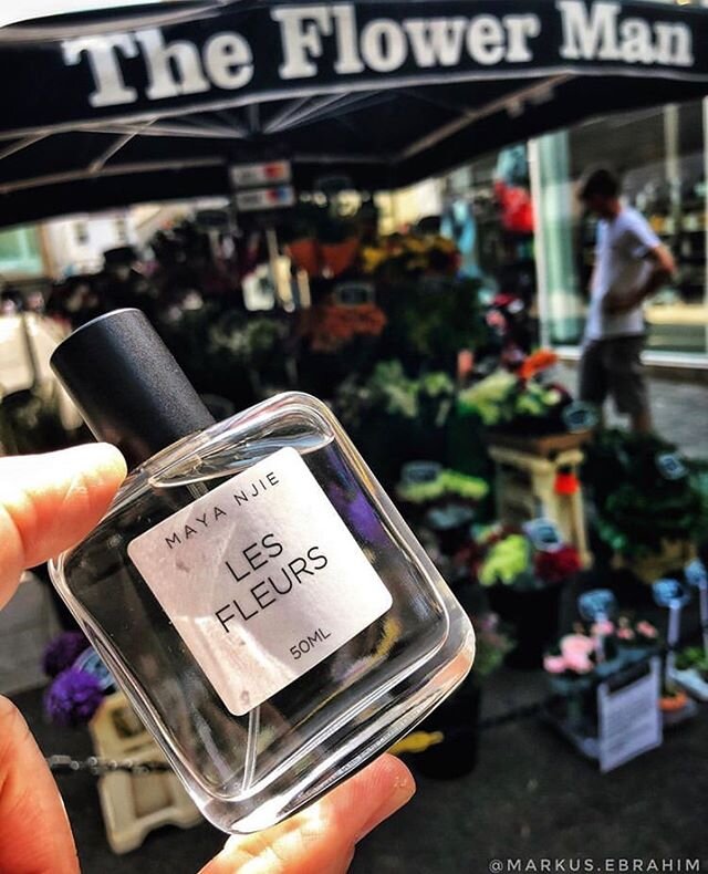 More Les Fleurs love. I&rsquo;m feeling it today! Thank you @markus.ebrahim #theflowerman 🕺🏽