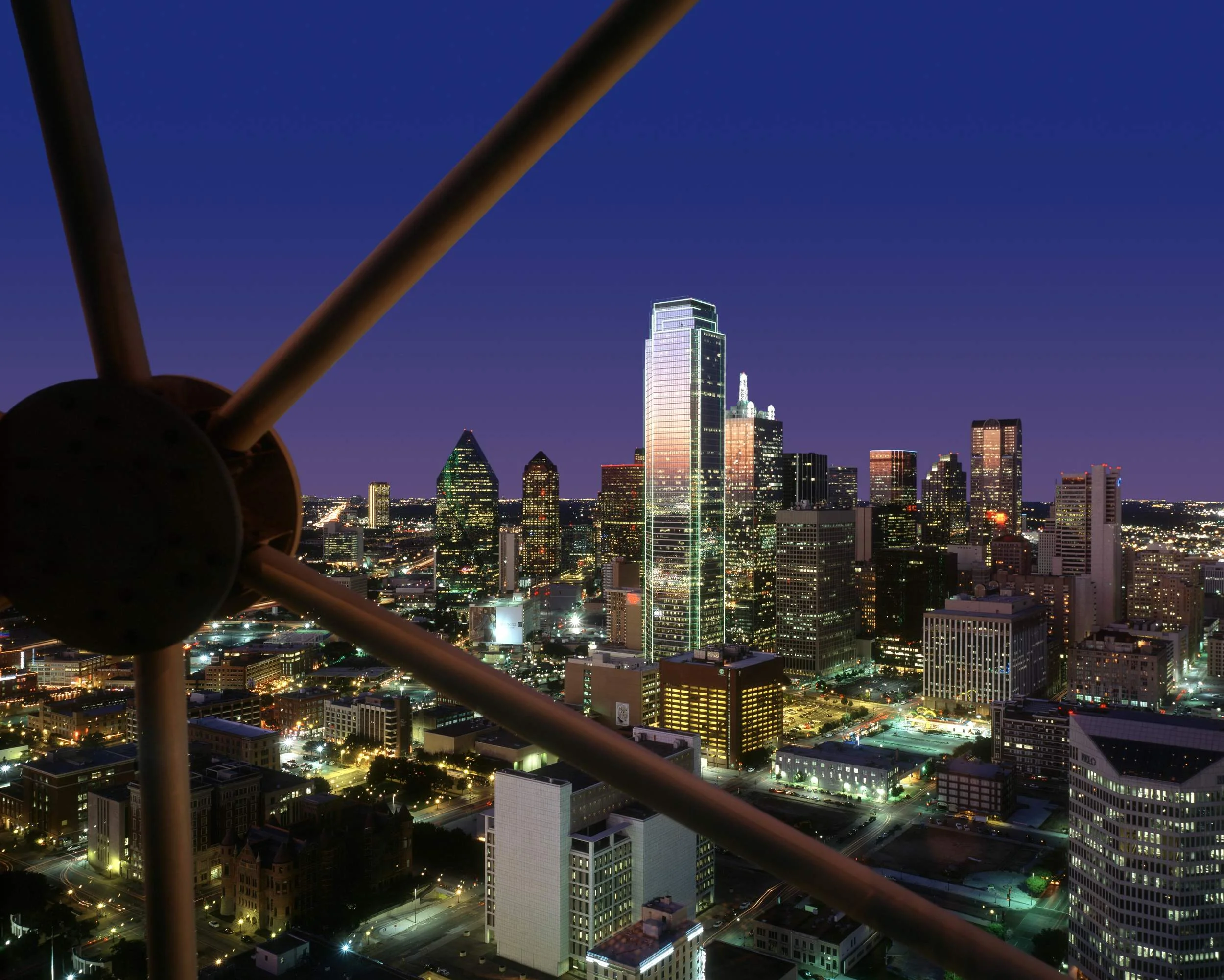 6/Hyatt Regency Dallas
