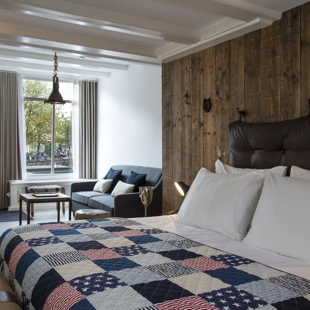 9/Max Brown Hotel Canal District