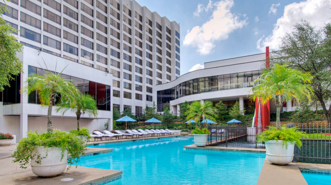 7/Magnolia Hotel