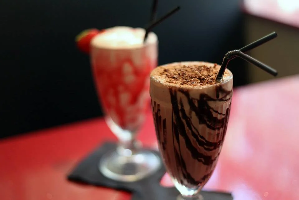 6/The City Café