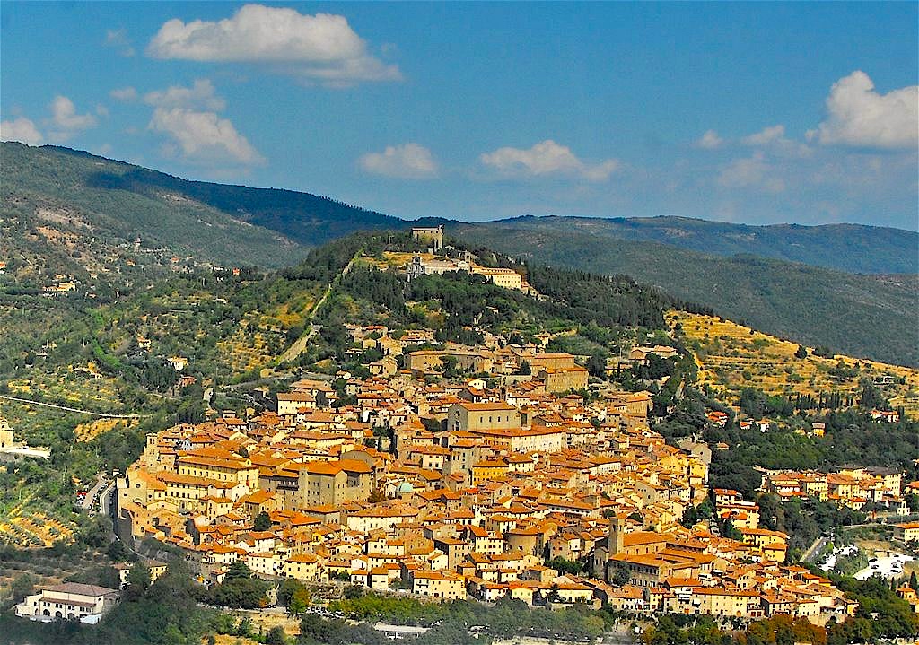 6/Visit Cortona