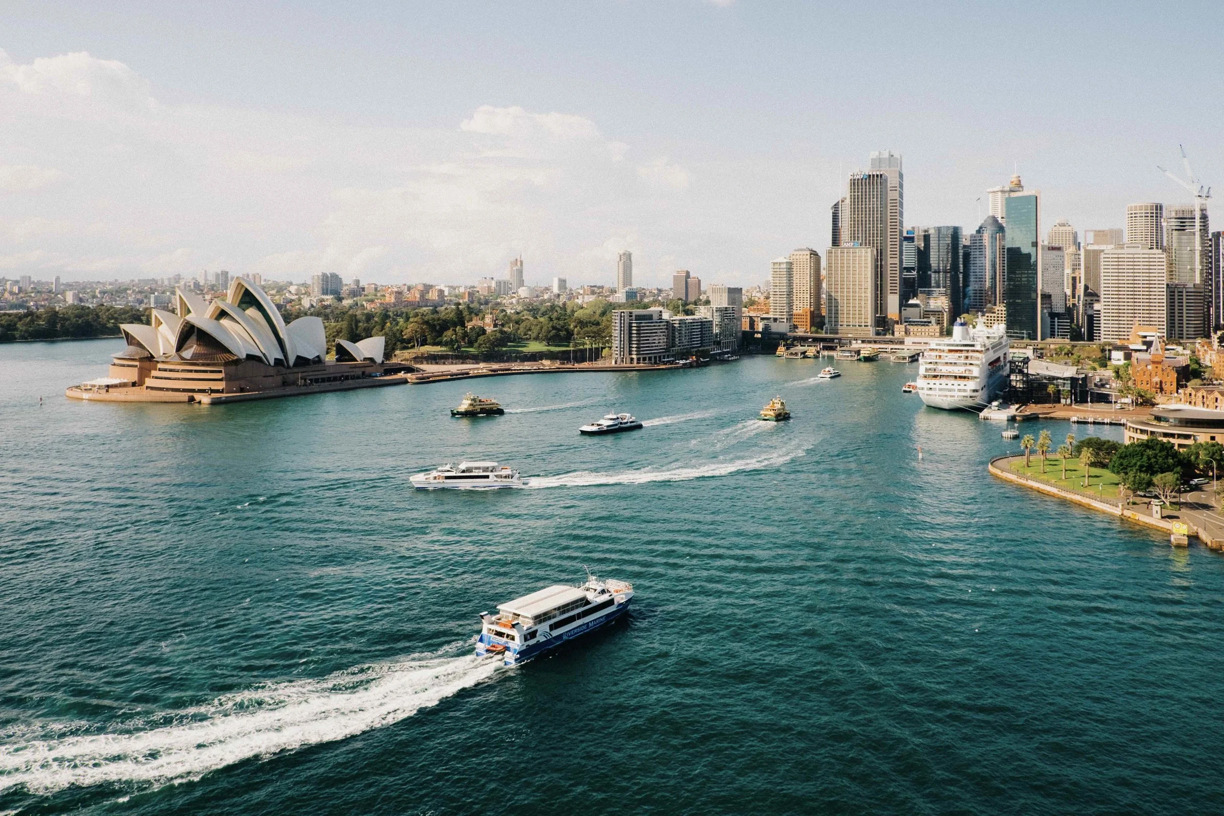 7/Sydney Opera House