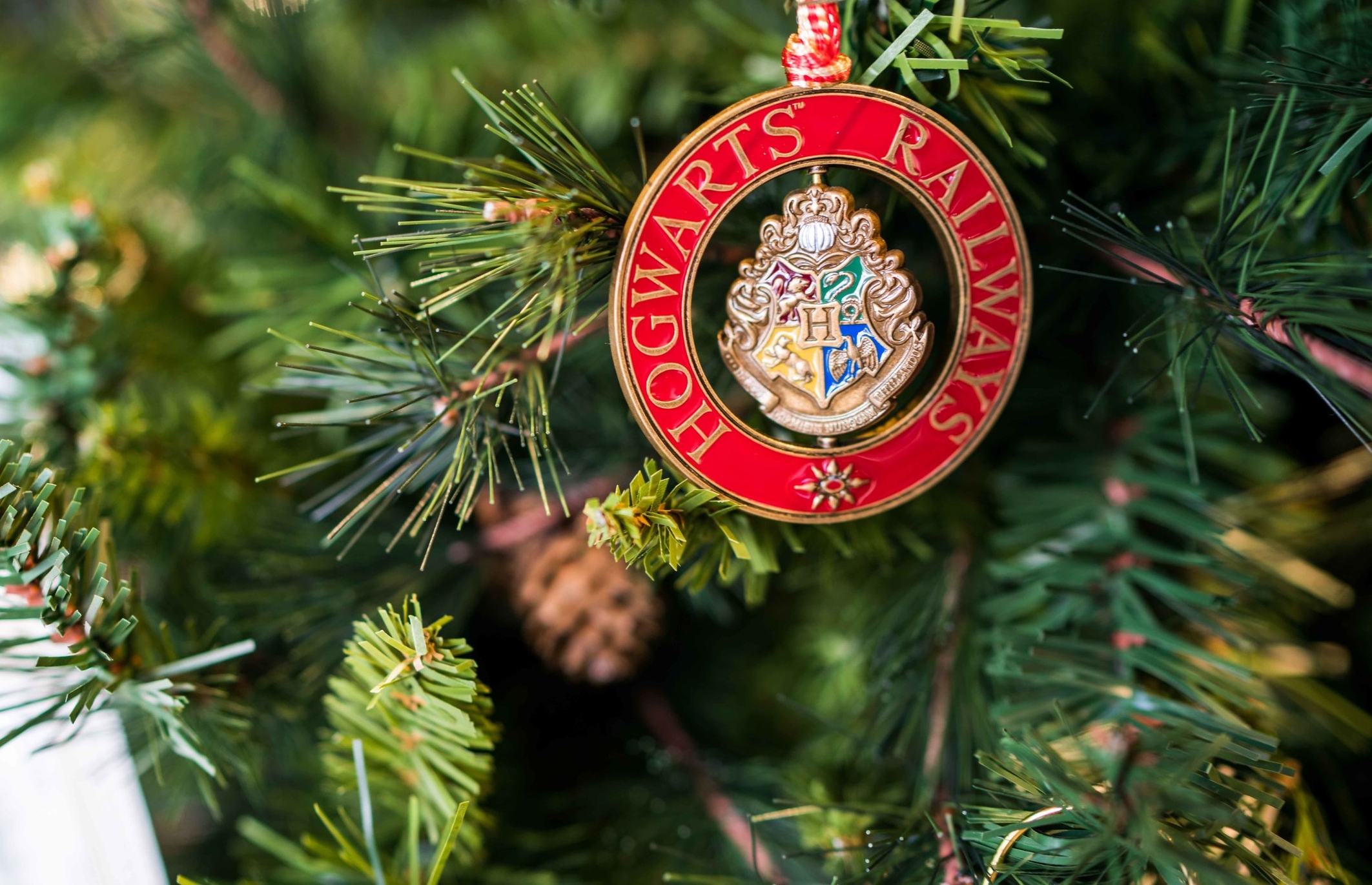 3/Shop for magical gifts