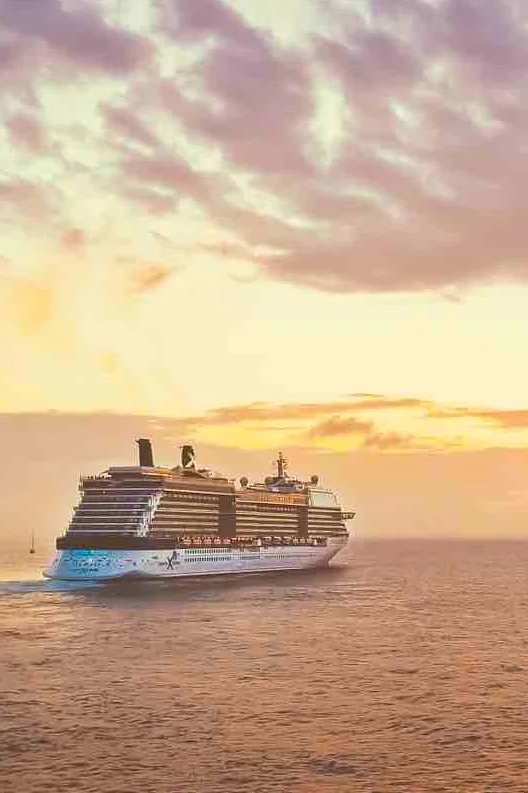 Cruise ship.jpg