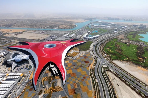 9/Yas Island theme parks