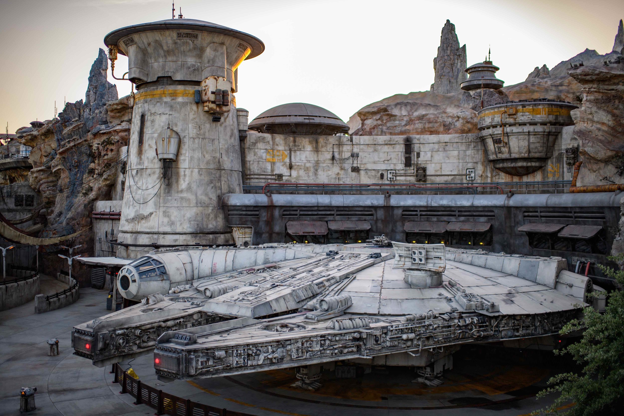 1/Batuu, the land itself