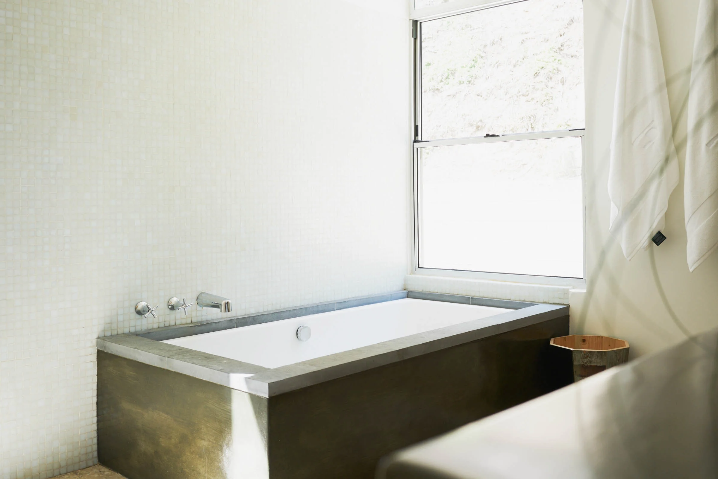 Casa Perfect Bathroom / Jennifer Chong