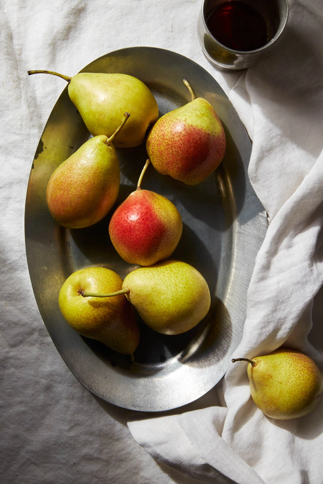 Pear Still Life / Jennifer Chong - Los Angeles Photographer