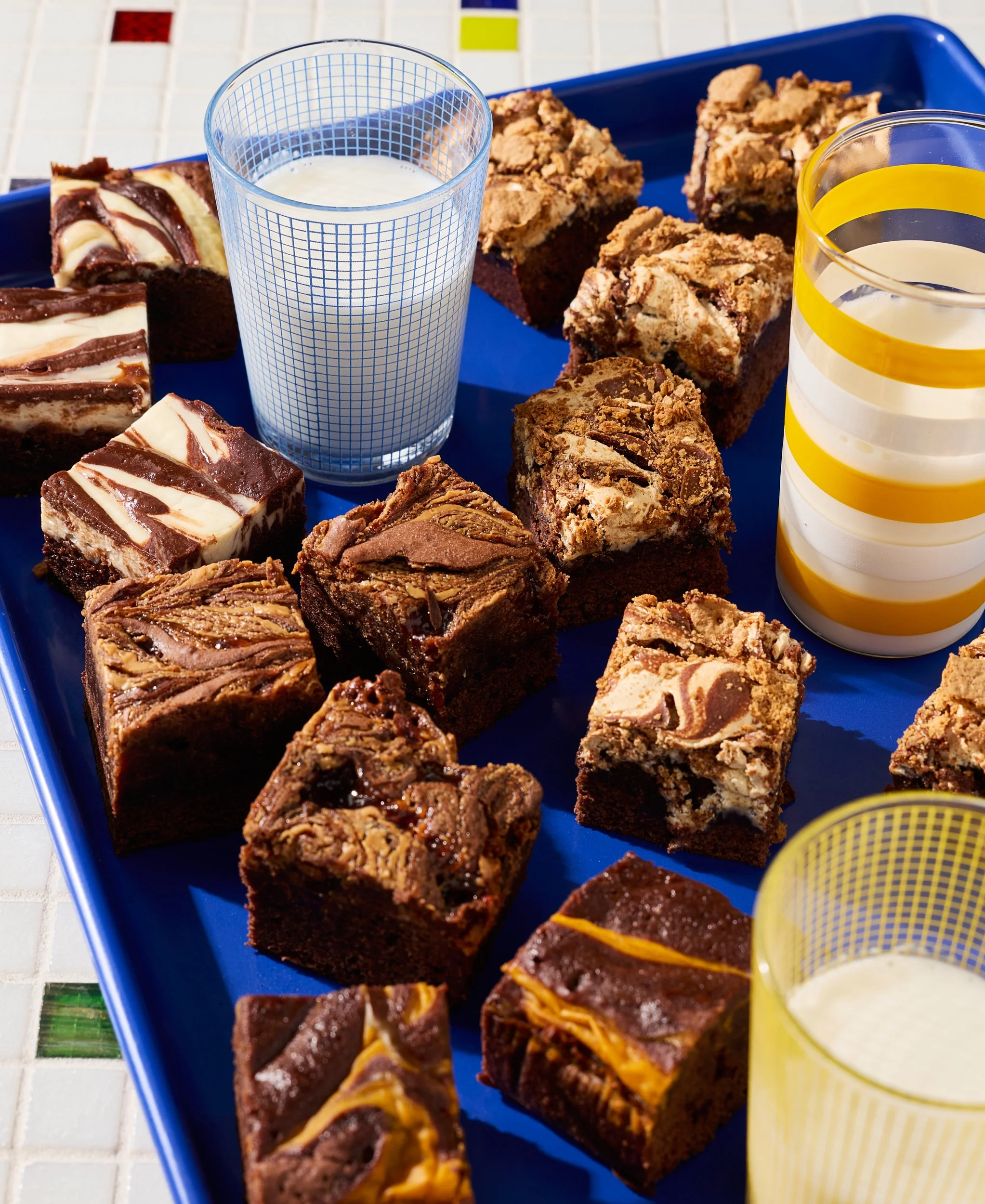 rebel_swirled-brownies_5084.jpg