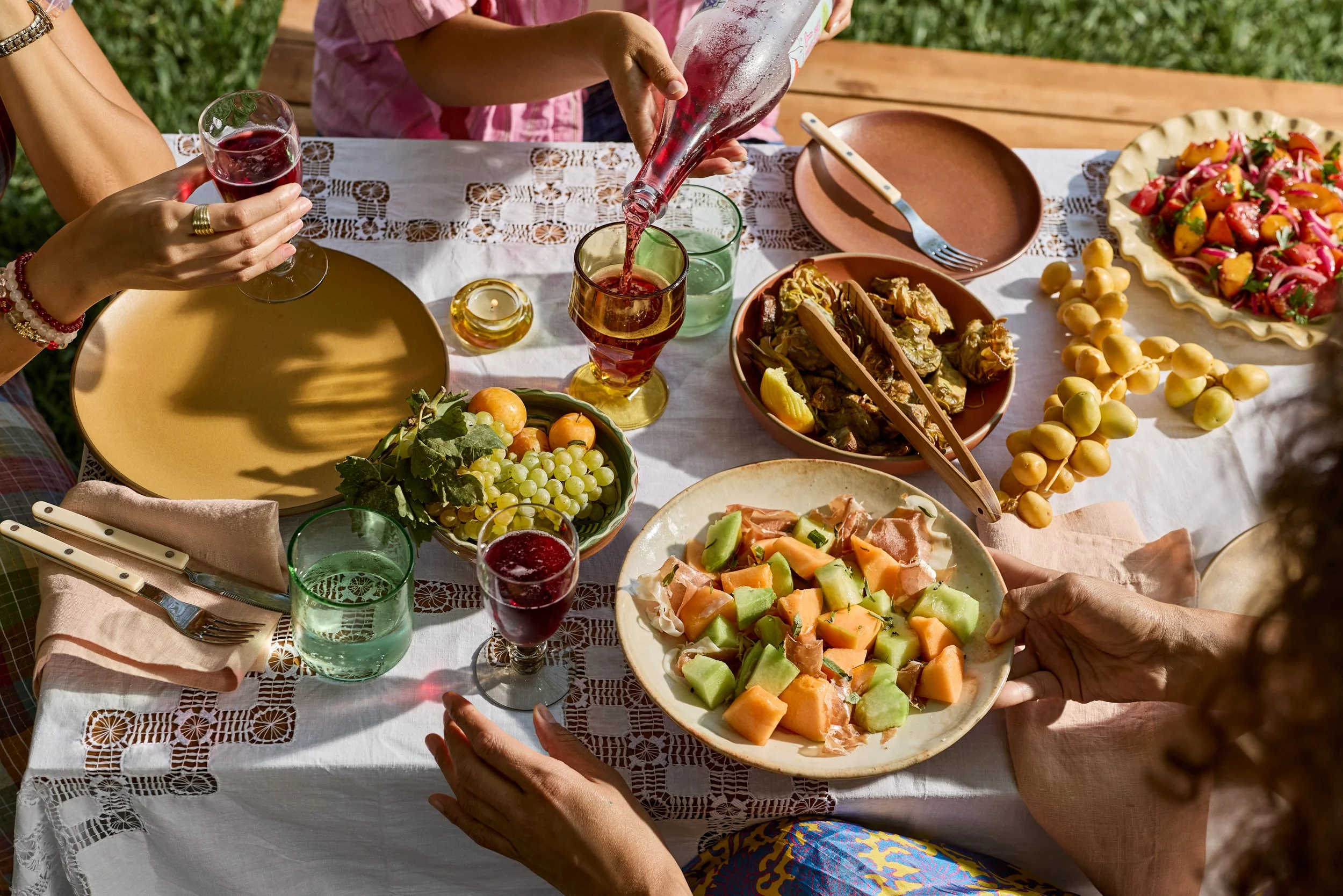Alfreso Summer Dinner table / Jennifer Chong