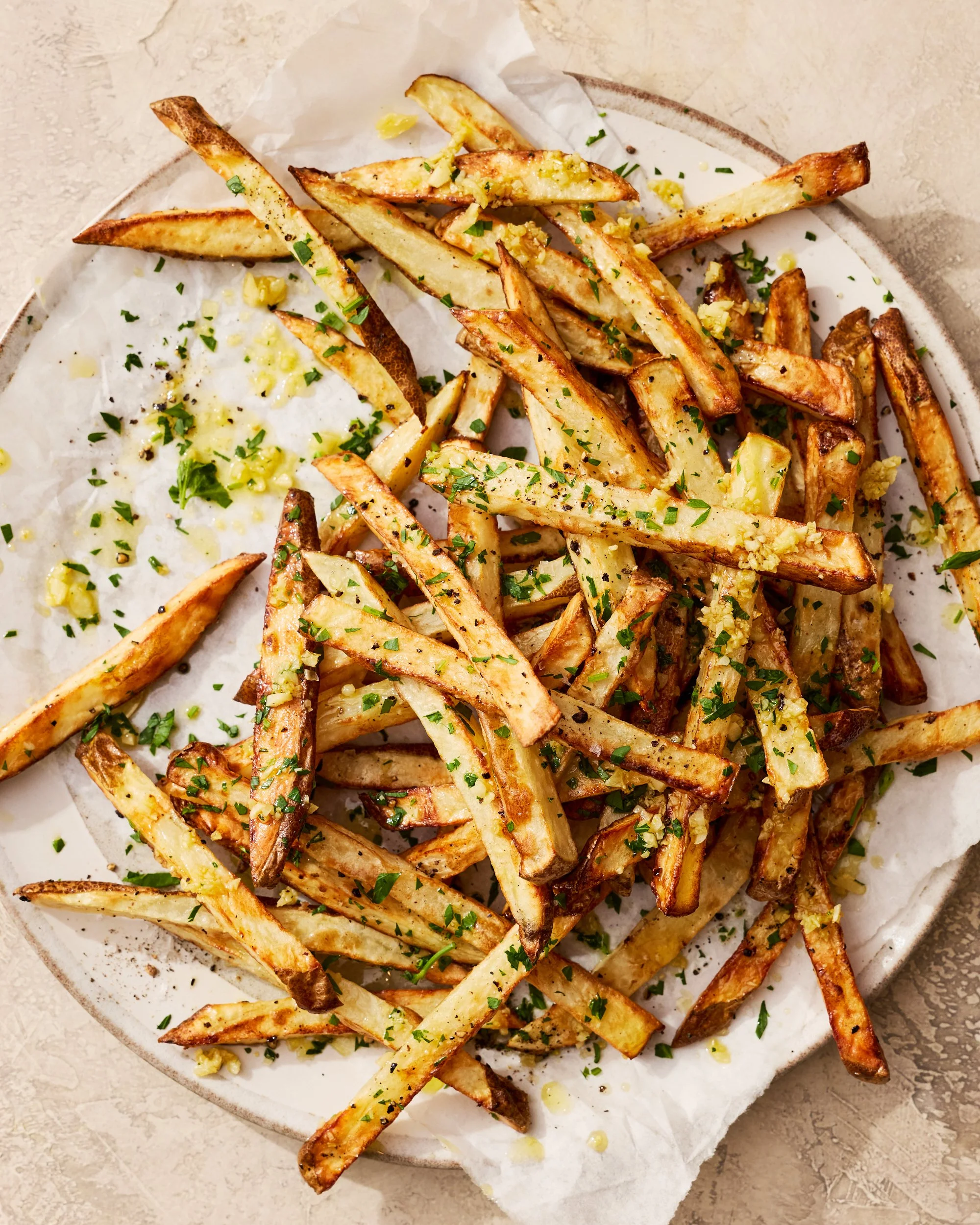 French Fries with Garlic and Parsley / Jennifer Chong Photographer