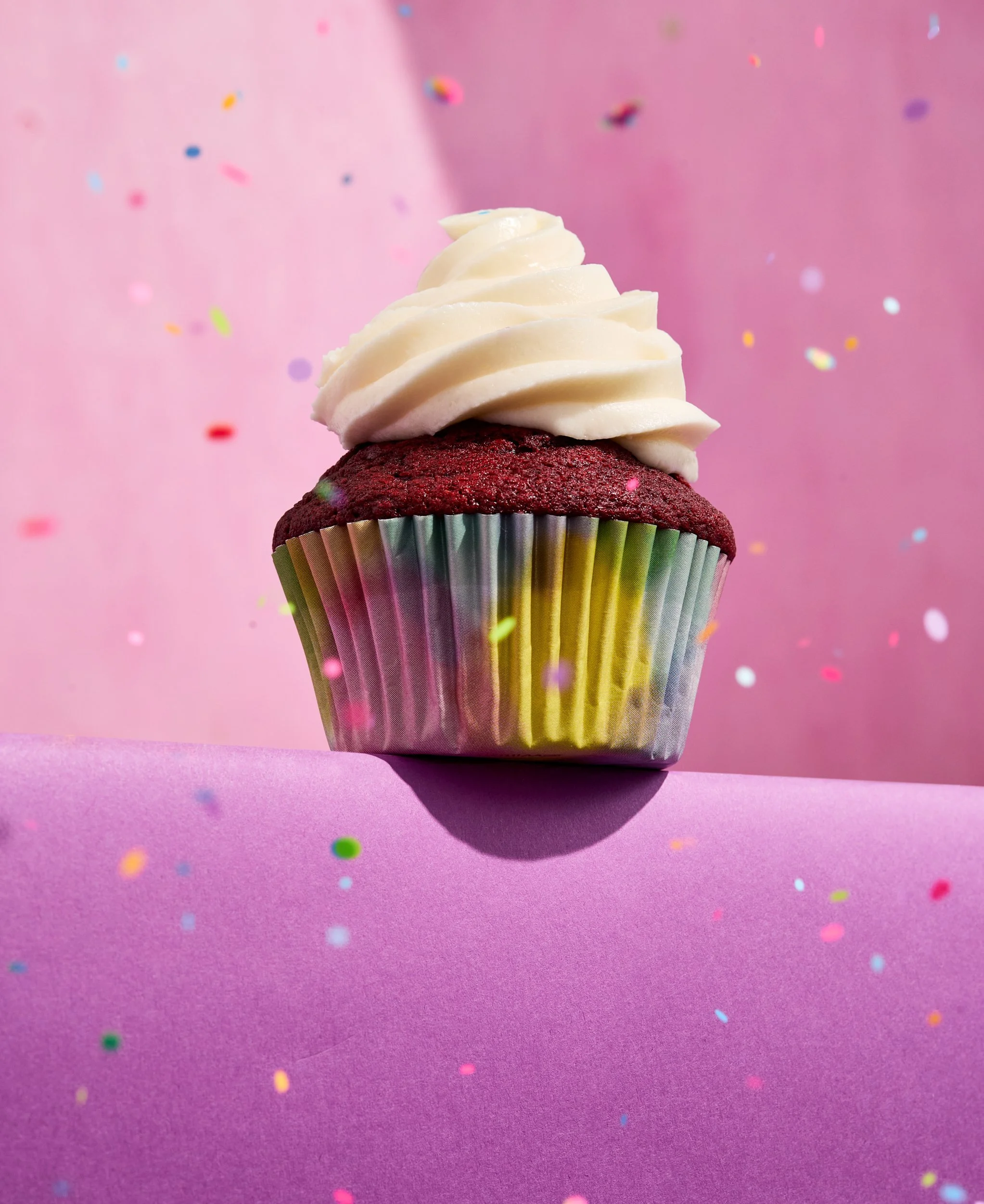 Celebratory Cupcake / Jennifer Chong - Food Photographer