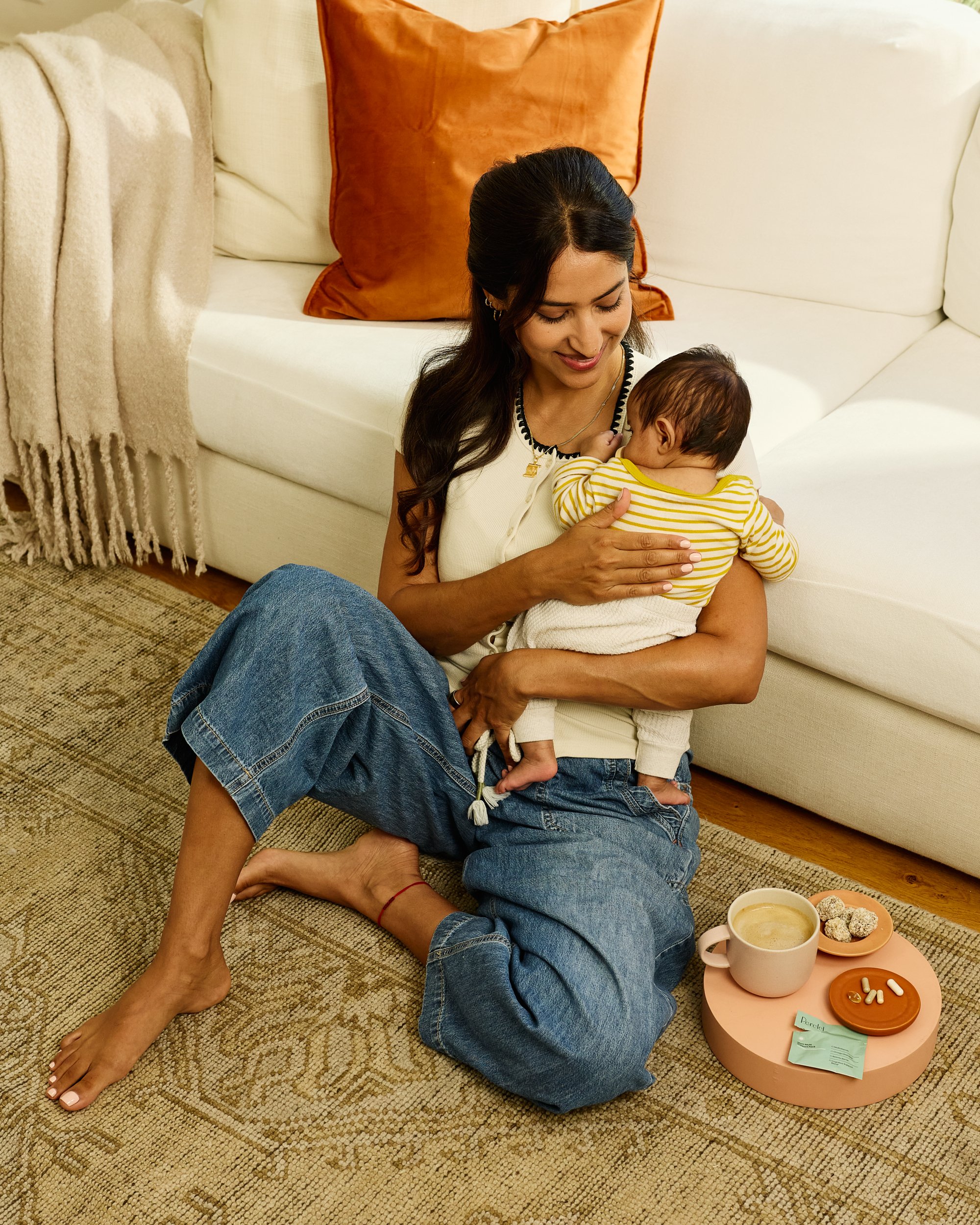 Mother and baby for Perelel Health / Jennifer Chong - Lifestyle Photographer