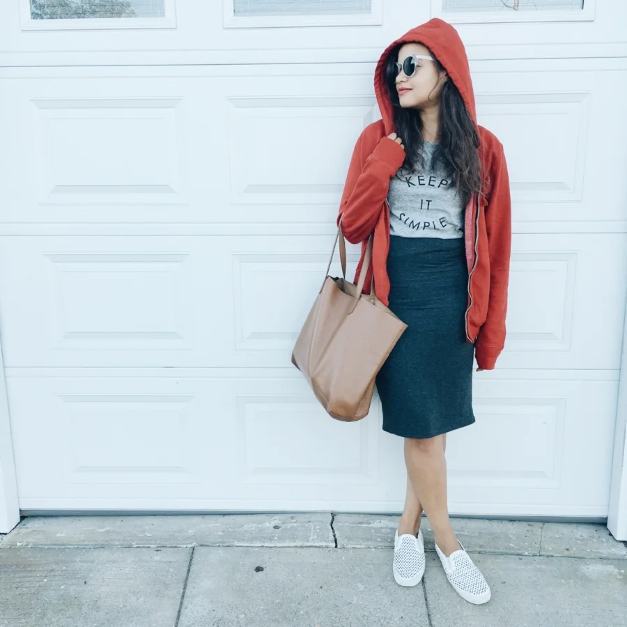 Sweatshirt: borrowed from my boyfriend | Tank: Banana Republic | Skirt: Amour Vert Shoes: Gap | Tote: Cuyana | Sunglasses: thrifted