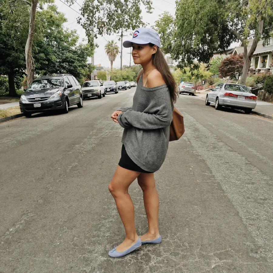 Sweater: Banana Republic | Hat: Ebbets Field Flannels for J Crew Skirt: Madewell | Shoes: Gap | Tote: Cuyana