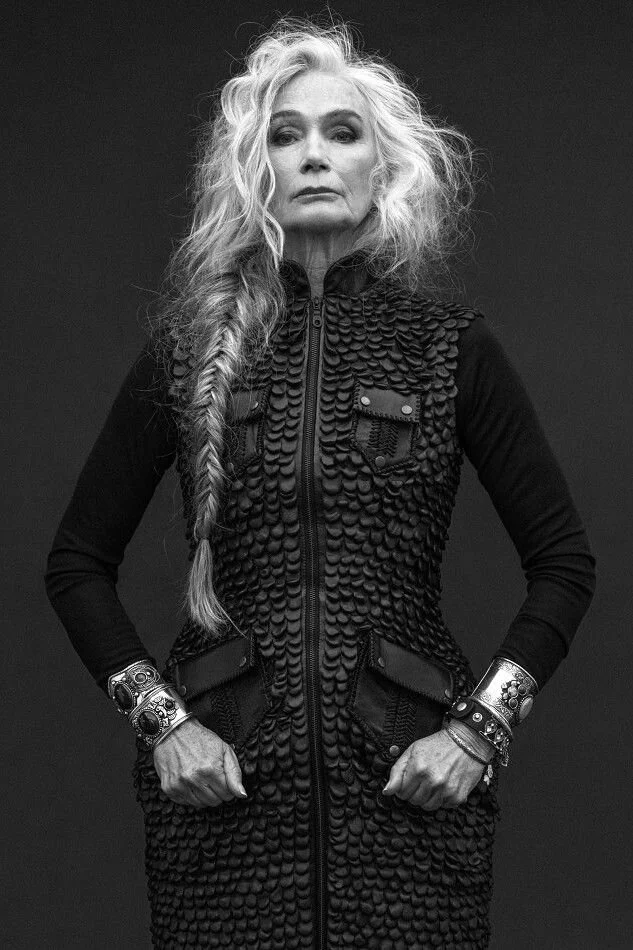 Color gray outside the lines