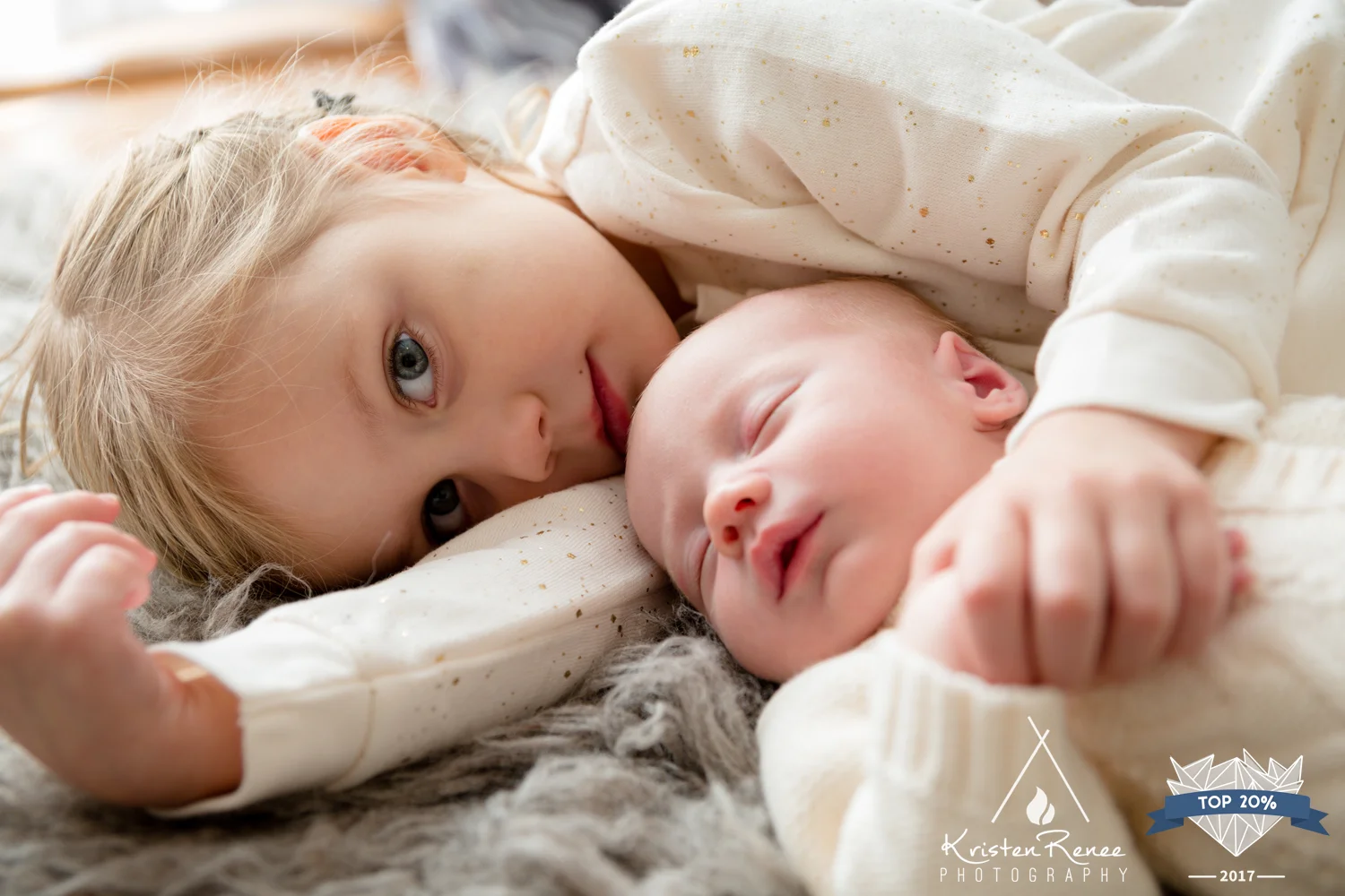 This image of Sianna and Sage scored in the top 20% for its category - Children: Babies & Toddlers! Click here to see more images of these beautiful children! And I just gave a print of this image to HeartSpace Midwifery , so look for it next time you are there.