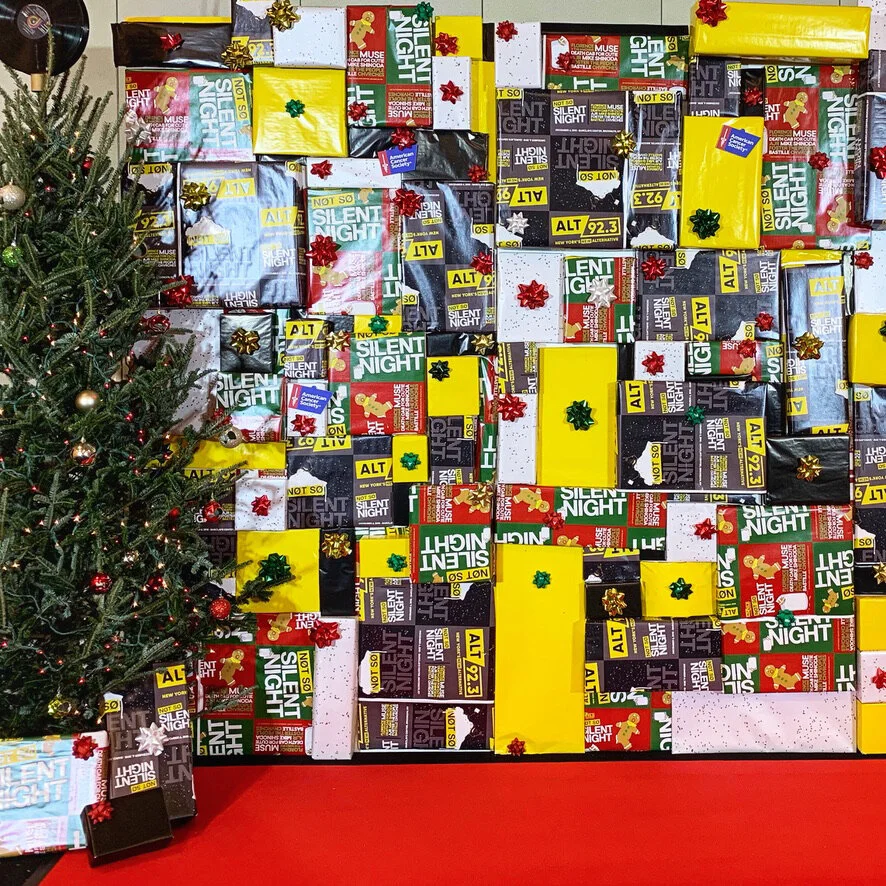 NSSN_NY-giftwall.jpg
