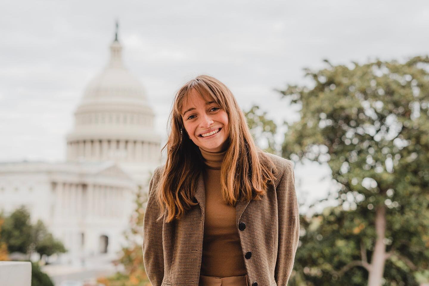 Apply for our DC Gators Spring Intern Scholarship! Applications close on Friday April 14th. Details for the application are on our website. 

Congratulations to the DC Gators Fall 2022 scholarship winner- Paulina Trujillo!

Paulina is a third year st