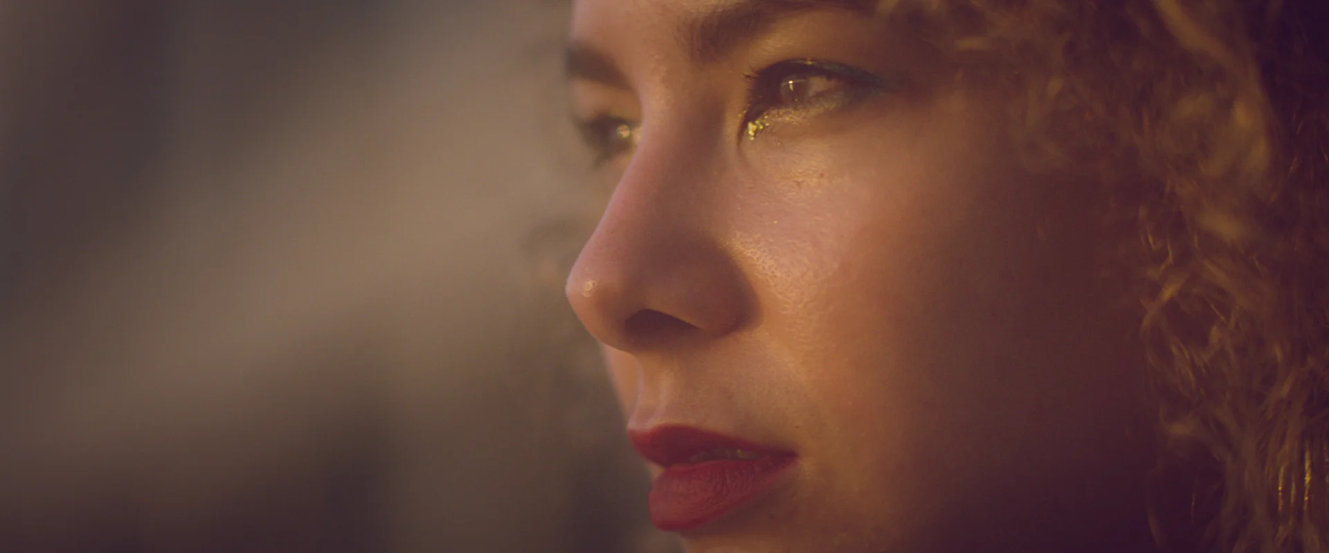 bjork look edit (1 of 1).jpg