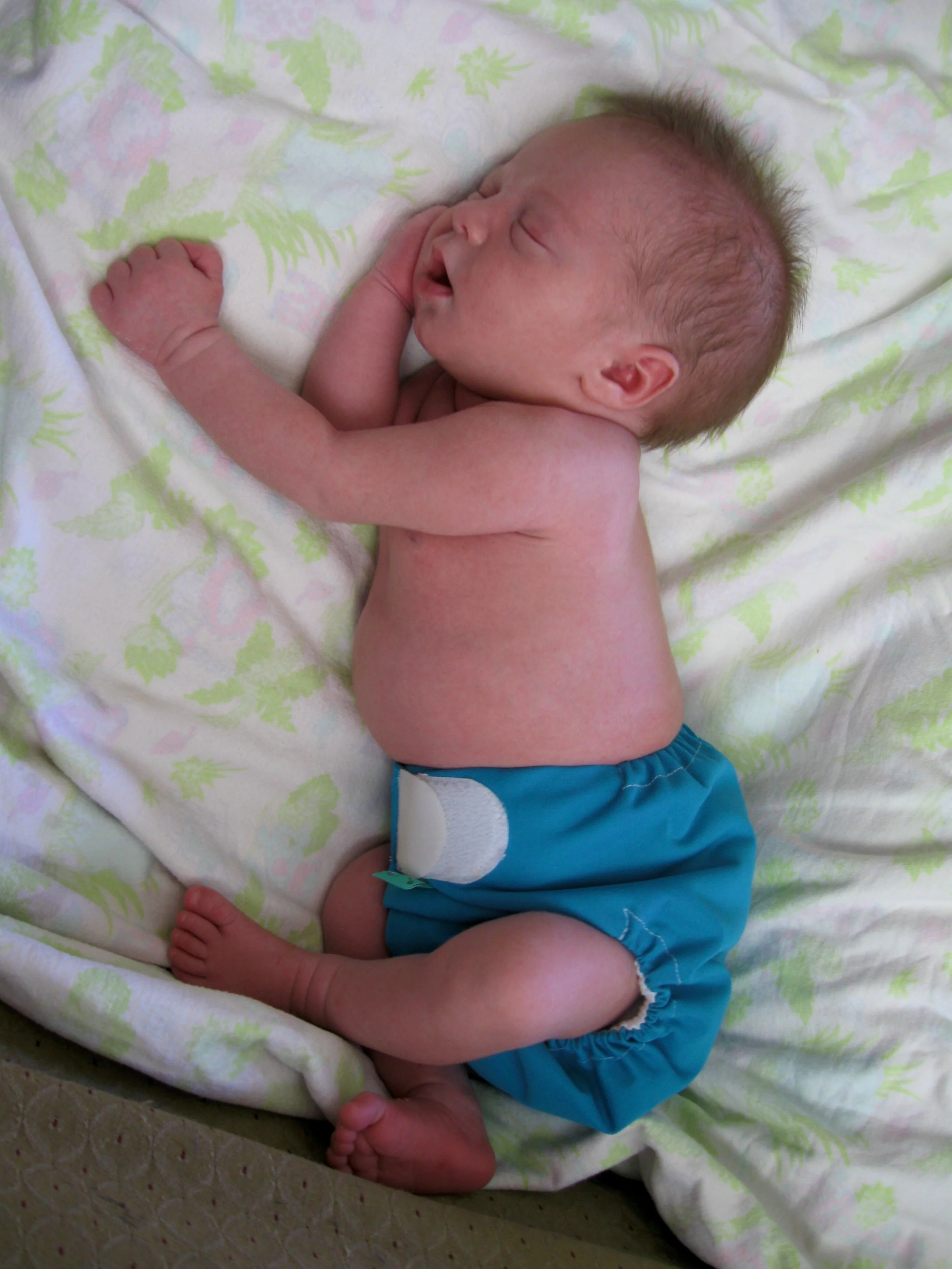 Review: Tots Bots Easyfit All-in-One Diaper*