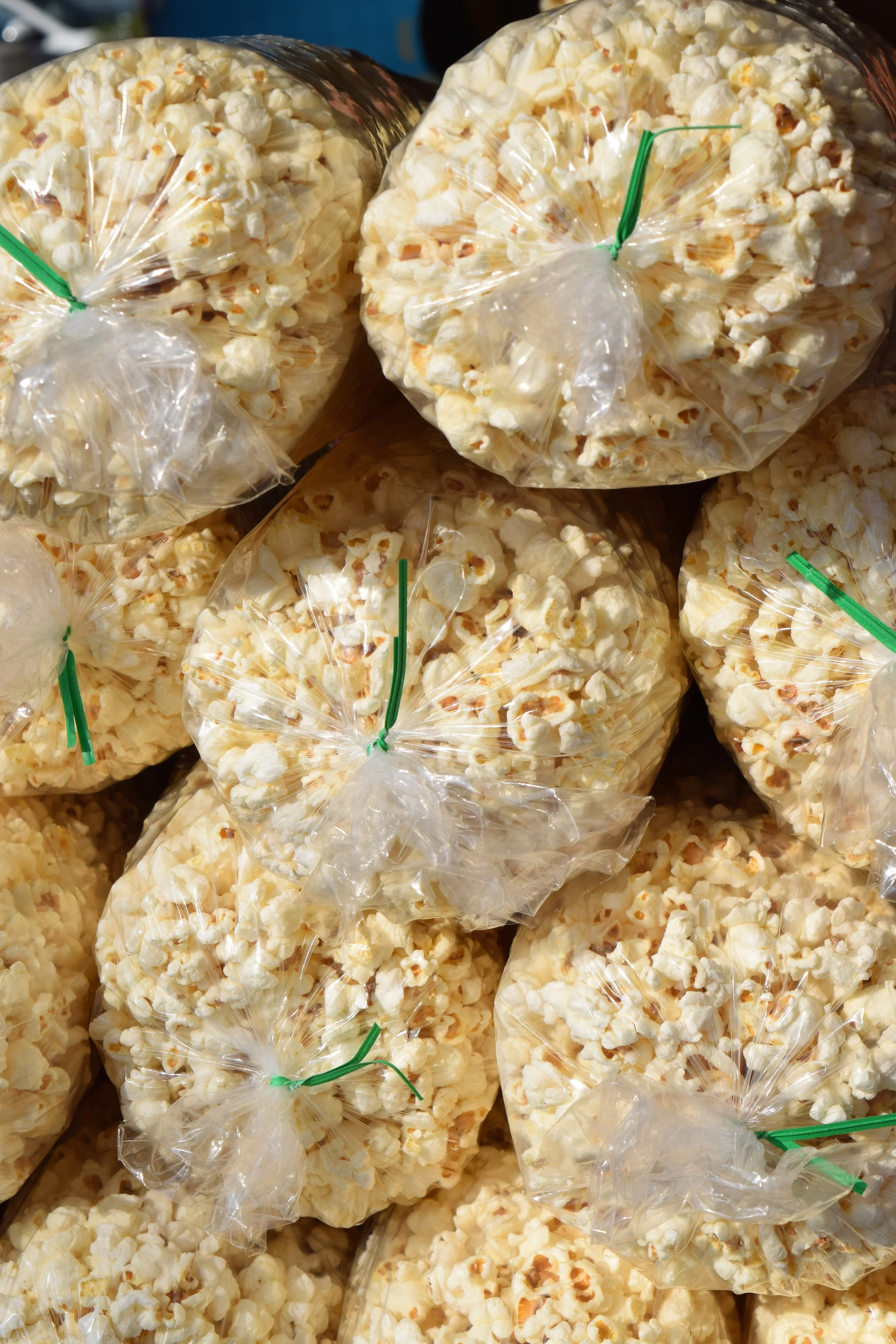 This week's photo of the week features our volunteers' favourite market snack: Kettle Corn! Looking to get some more popcorn in your life and give back to your community? contact us to join our team of volunteers this fall!
