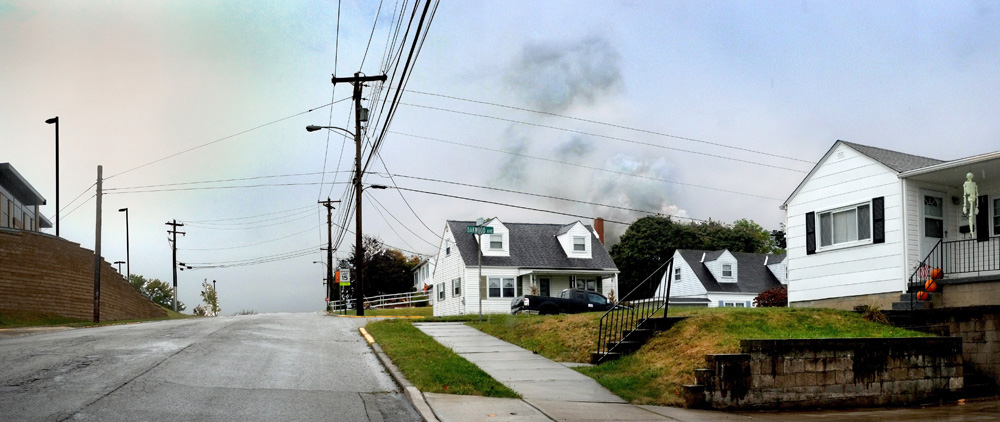  Springdale High School, at left, sits above the Cheswick Power Plant. © Brian Cohen, 2014. 