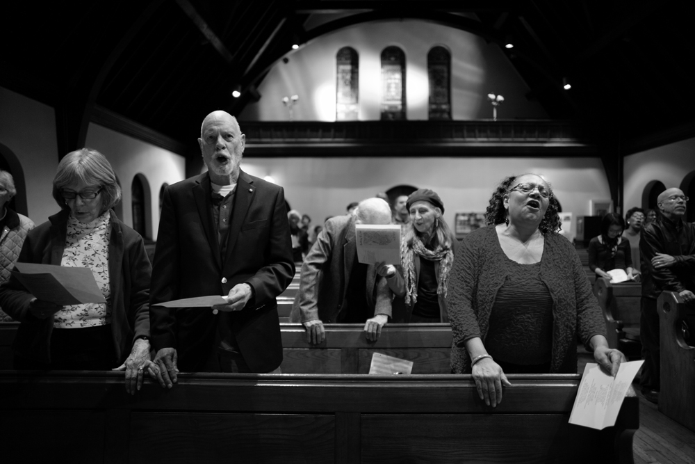  Lou Schreiber, Emmanuel Episcopal Church, 2015.&nbsp;  ©    Lynn Johnson 