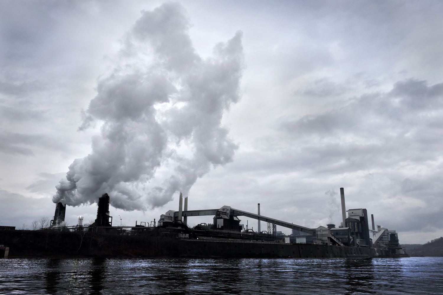  On the Monongahela River about 15 miles southeast of Pittsburgh, United States Steel Corporation's Clairton Coke Works is the largest coke manufacturing facility in the U.S.&nbsp; In January, 2015, the environmental non-profit PennFuture, announced 