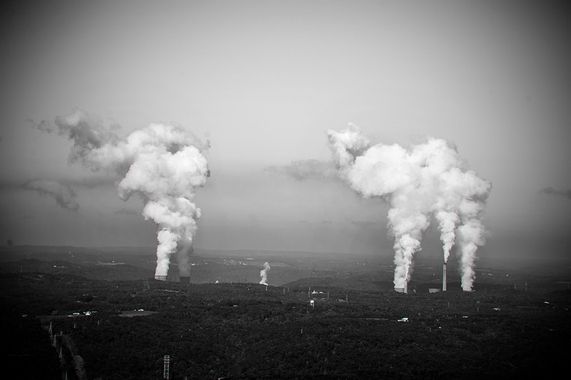  A coal-fired power plant near Shippingport, PA..&nbsp; © Scott Goldsmith/TDW 2014 