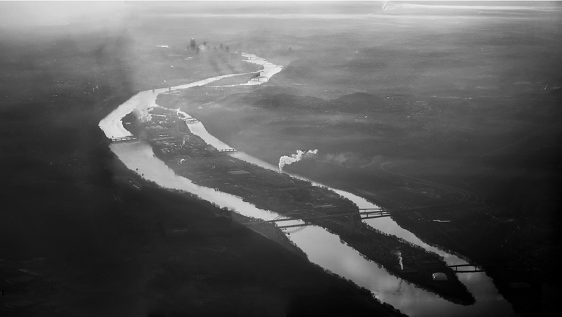  Neville Island on a bad ozone day caused by air inversion, contamination from Shenango Inc. coke works (smoke stack in upper middle left) and diesel engine emissions. Shenango has been the subject of numerous lawsuits and consent orders for decades.