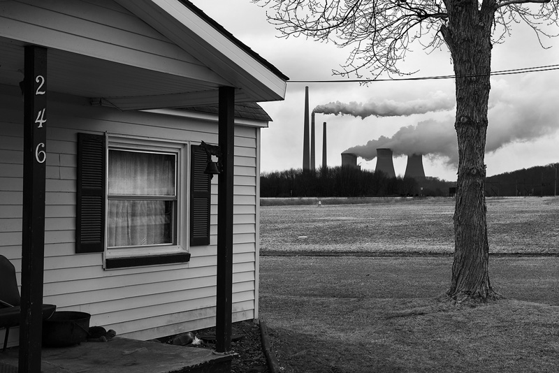  This house, in Blairsville, PA, is about a mile from the coal-fired generating plant at Homer City. Asthma rates here are high; incidence of heart ailments are higher than average. Pennsylvania’s power plants are the third most polluting in the coun