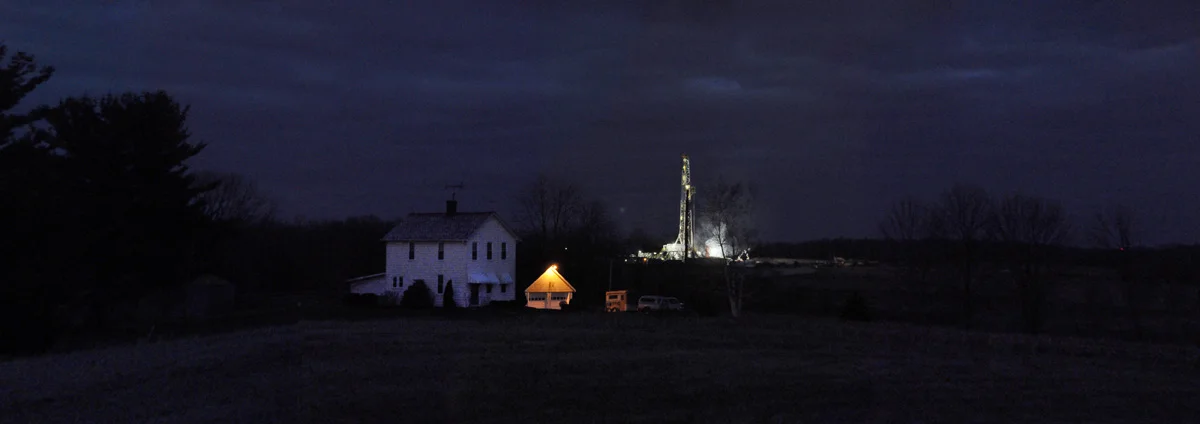 XTO's Patton well pad and rig in Butler County. © Brian Cohen/MSDP 2011