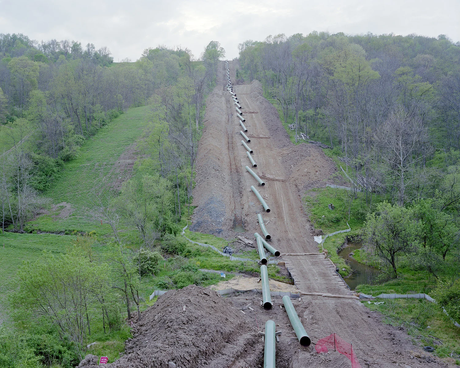 View of a natural-gas pipeline under construction in Franklin Township, PA on 05/01/2012. © Noah Addis/MSDP 2012
