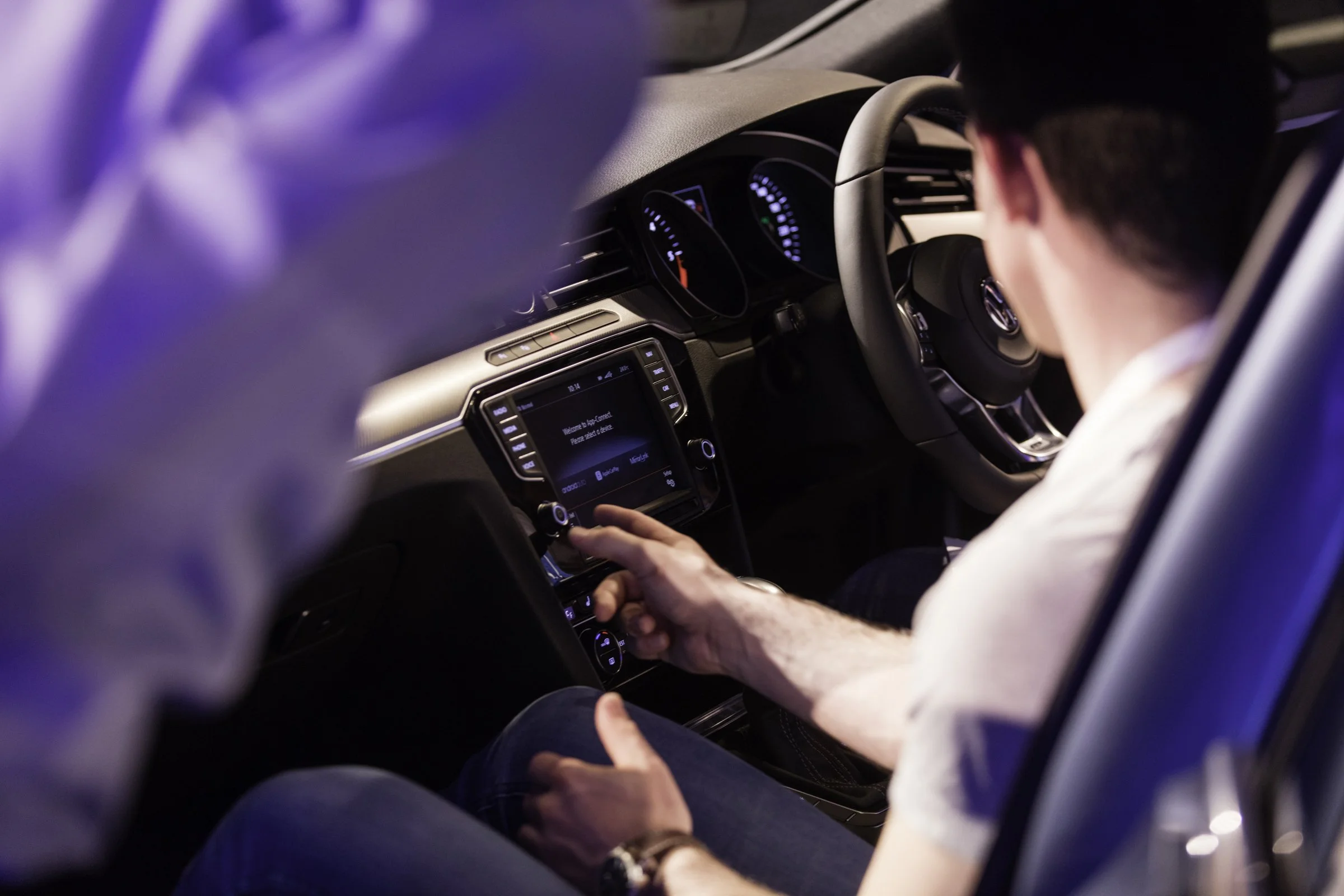 VW Passat-0284.jpg