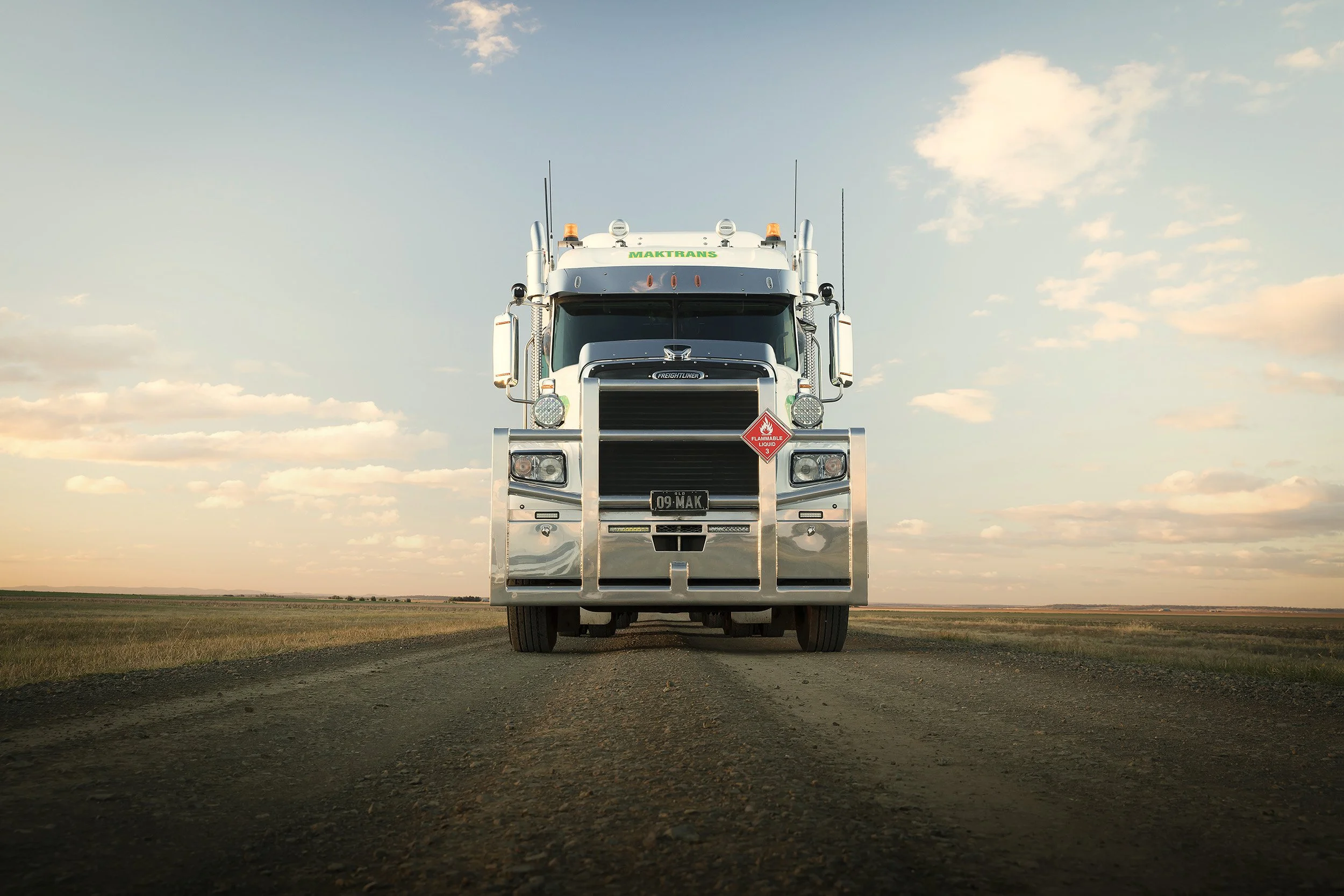 Maktrans-8872.jpg