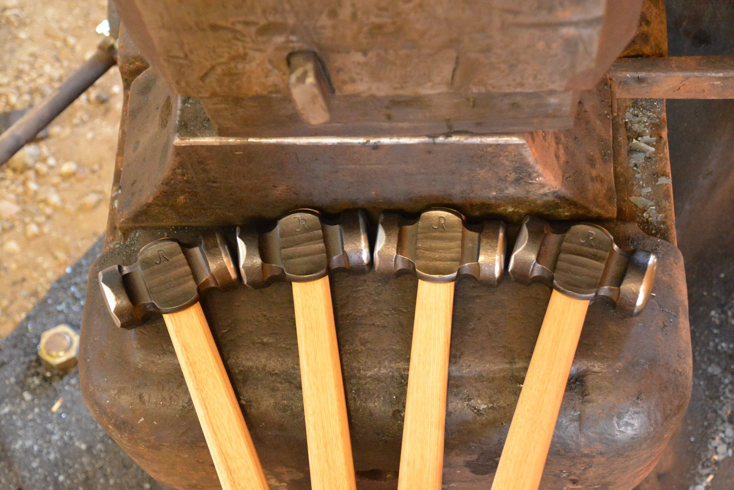 35B2E8DB-1344-4E9F-9F36-DD66706E5FCD