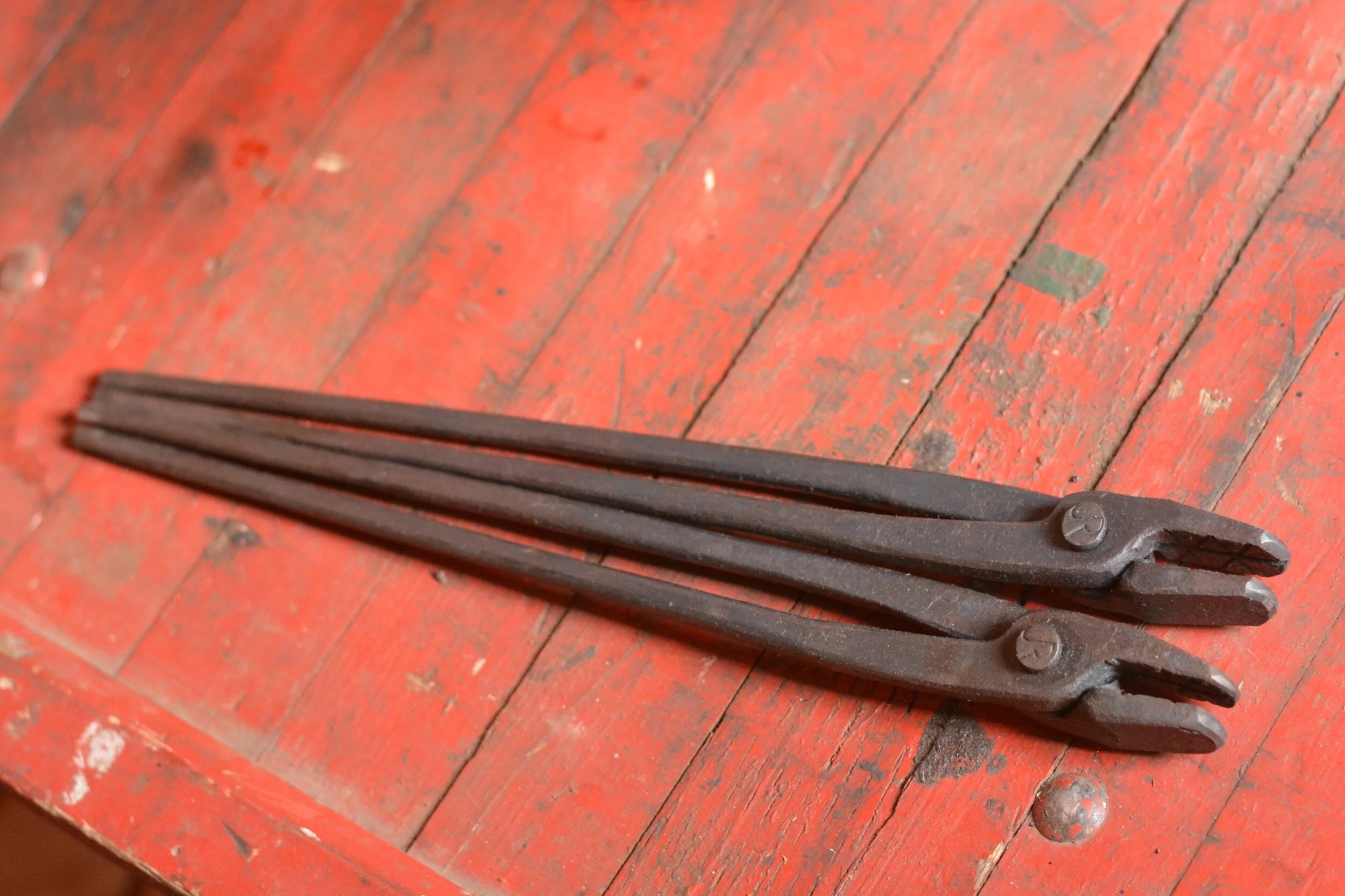 ACEE0E16-D6E1-4B44-BAF3-EB65421FAE39