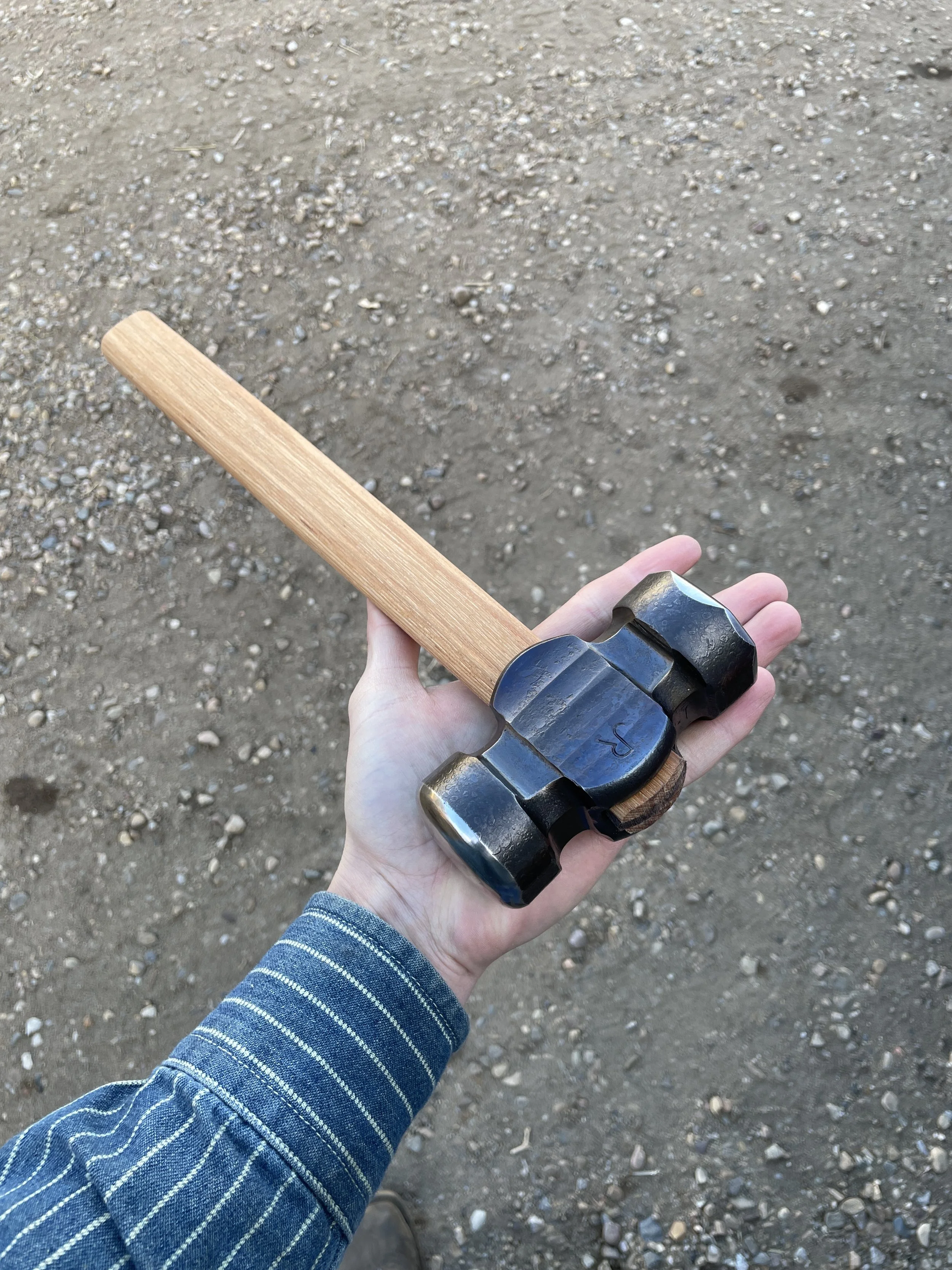 Classic Rounding Hammer