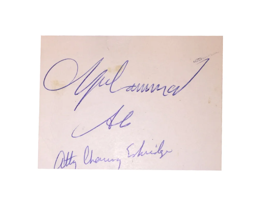 Muhammad Ali RARE Signature (Uncommon M & A)