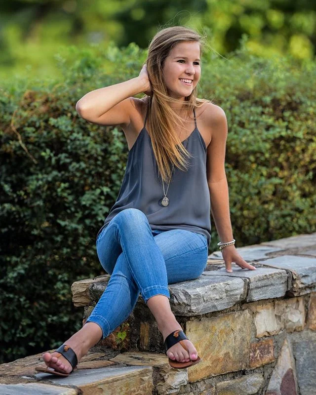 i leave in a few days for ze land down unda but i would looove to take your senior portrait when i get back in august! contact me soon to book your shoot!! also miss this model/almost college girl ❤✨