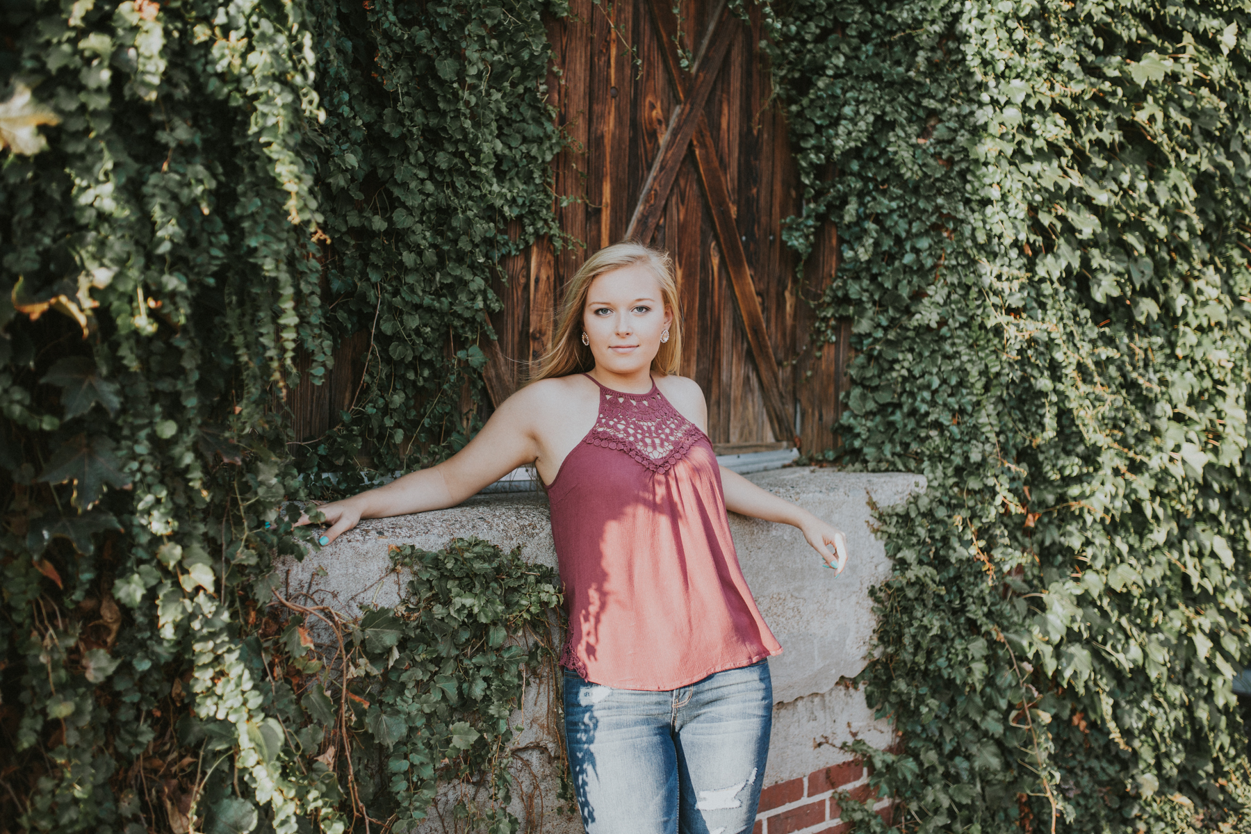 Allie Merrell Senior '17-0477.jpg