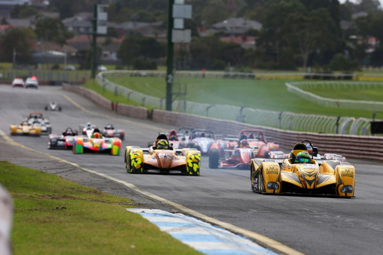 FRENETIC OPENING ROUND FOR SPORTS RACERS AT SANDOWN