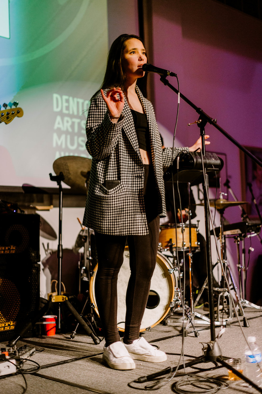  HONIN performs during the 3rd Annual DAM Awards pre-show. 