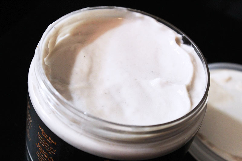 Shea Moisture's African Black Soap Purification Masque with Tea Tree Oil and Willow Bark Extract. Photo Credit: http://www.theglamorousgleam.com. 