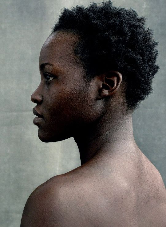 Even completely bare, Lupita kills it!