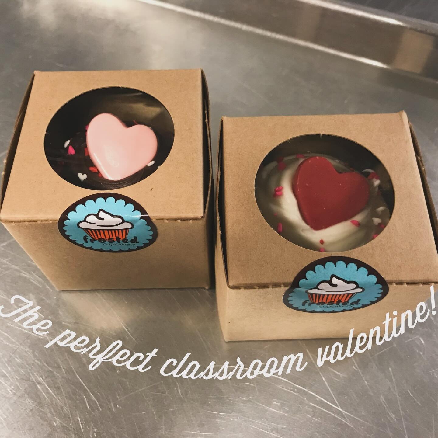 Just a friendly reminder, our mini cupcakes or hi-top cupcake sandwiches boxed individually make such a fun classroom or office valentine! #valentineday #cupcakes #heartseverywhere #frostedcupcakery